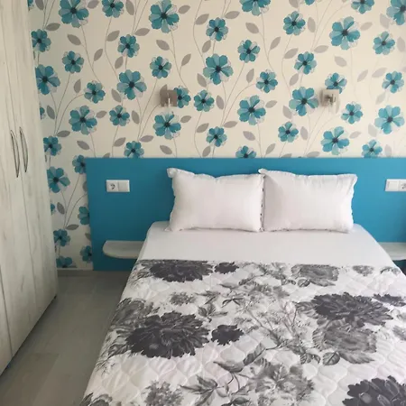 Aparthotel Iglika 3*