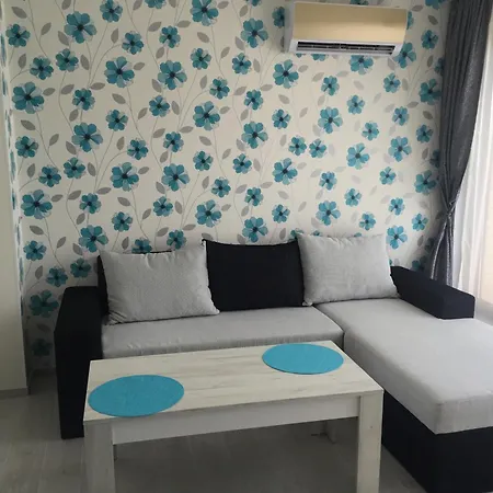 Iglika Aparthotel 3*